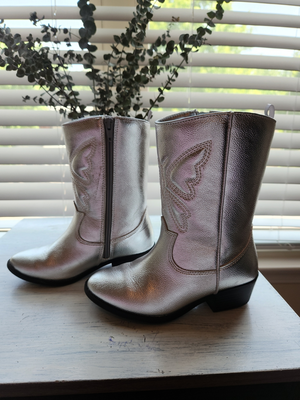 Old Navy Metallic Silver Girls' Western Boots